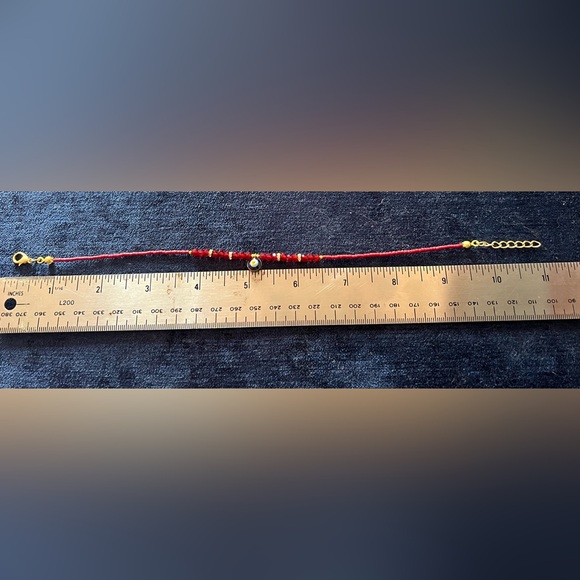 Turkish gold and red beaded anklet with eye charm - Picture 4 of 4